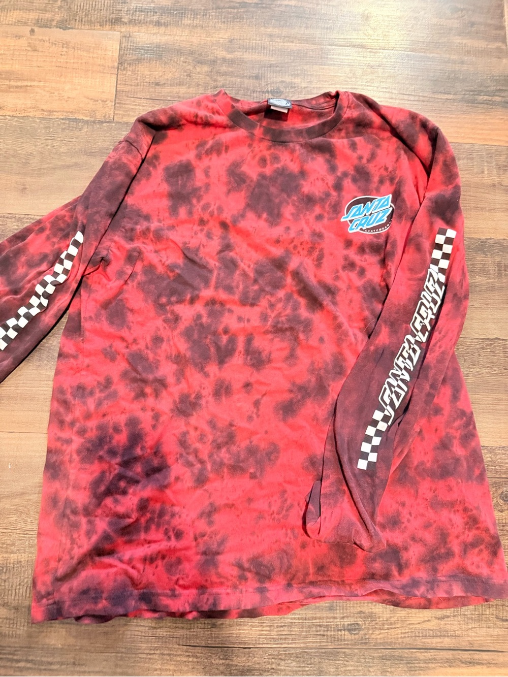 Santa Cruz Skateboards Red & Black Tie-Dye Long Sleeve Tee